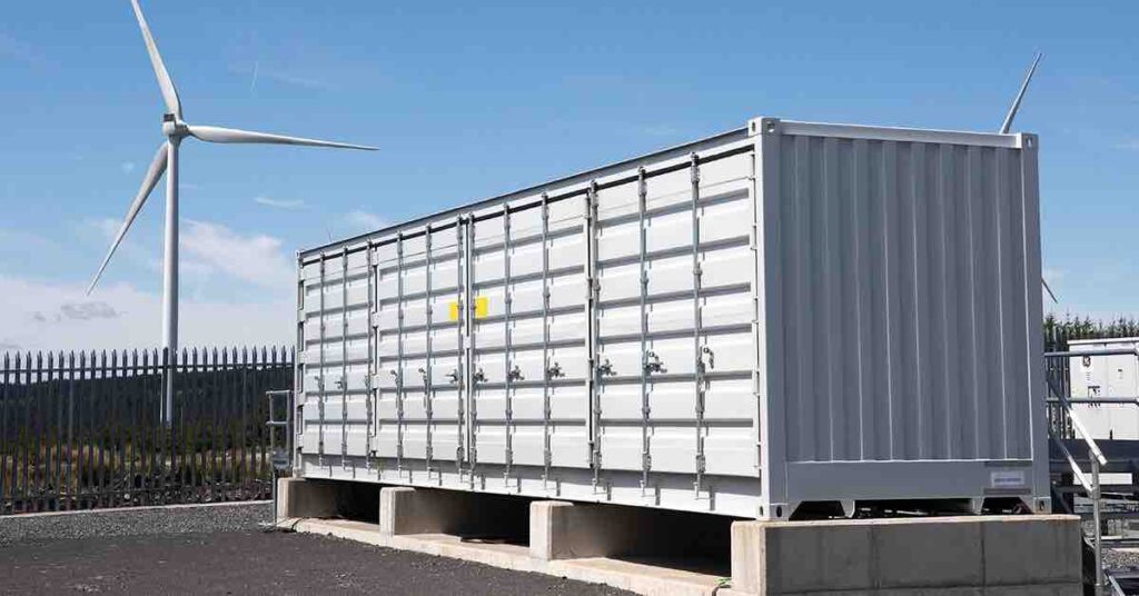 Uso de contenedores marítimos transformados en parques eólicos 1 Contenedor Marítimo de 40 pies