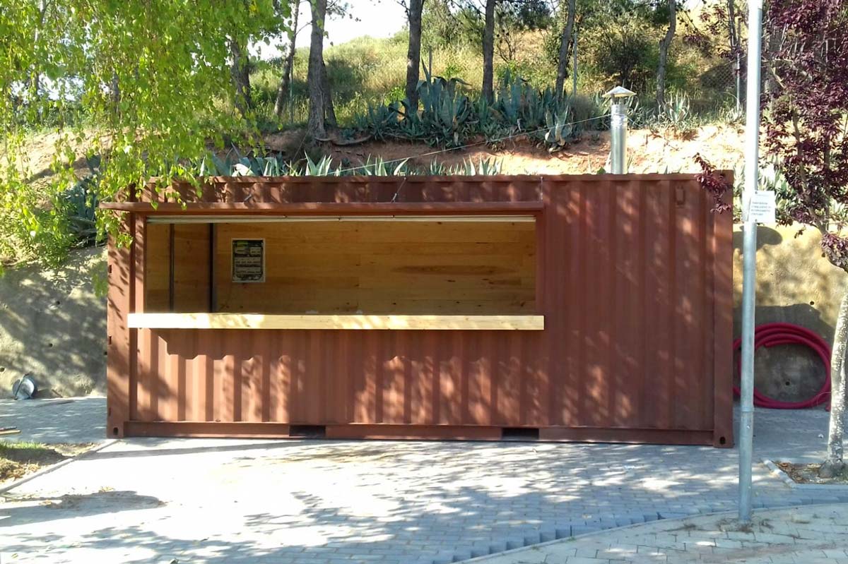 Bar contenedor en piscina 4